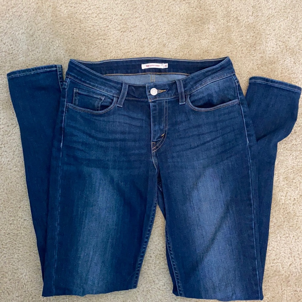 Levi’s 535 Super Skinny Jeans